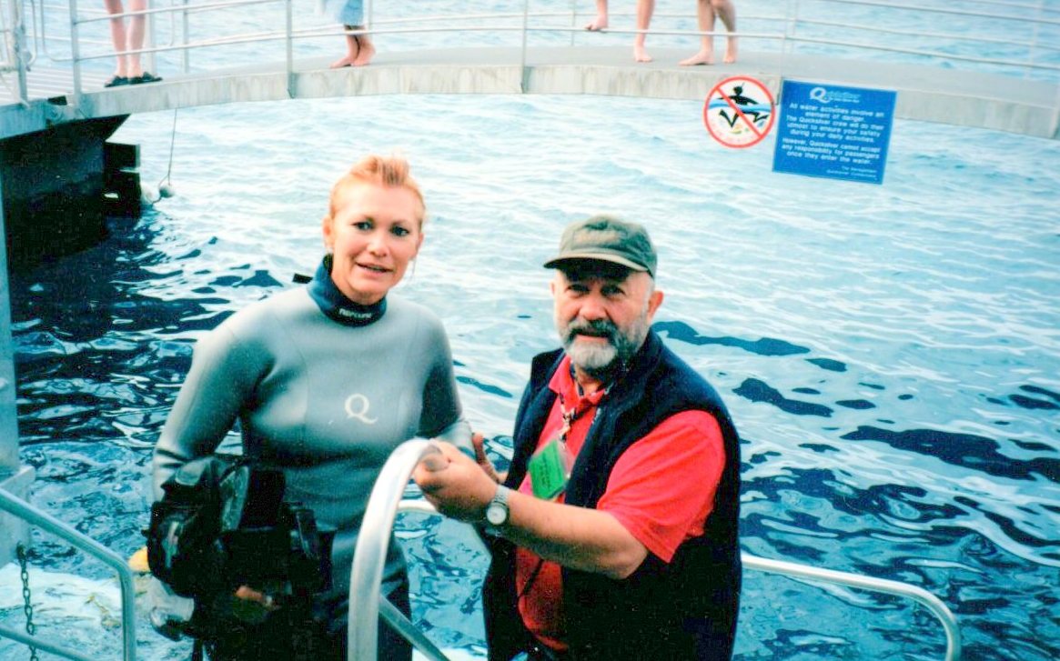 The diver who took the torch ubder water & Josef